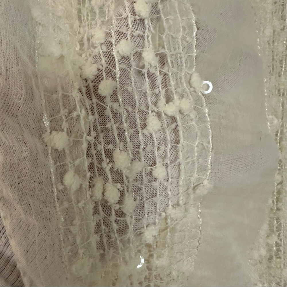 Elegant Cream Lace Infinity Scarf 14” W x 72” L - Picture 3 of 7